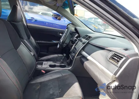 2016 Toyota Camry Xse z USA, uszkodzony, nr VIN 4T1BF1FK9GU566985